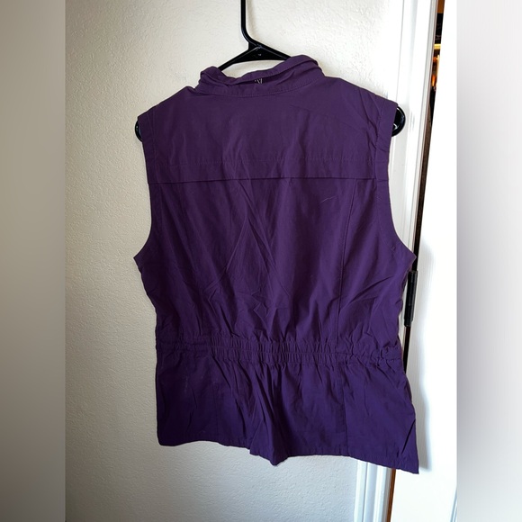 Eddie Bauer Vest - Picture 3 of 3
